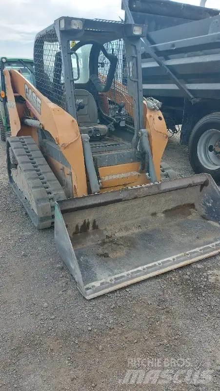CASE TR310 滑移装载机