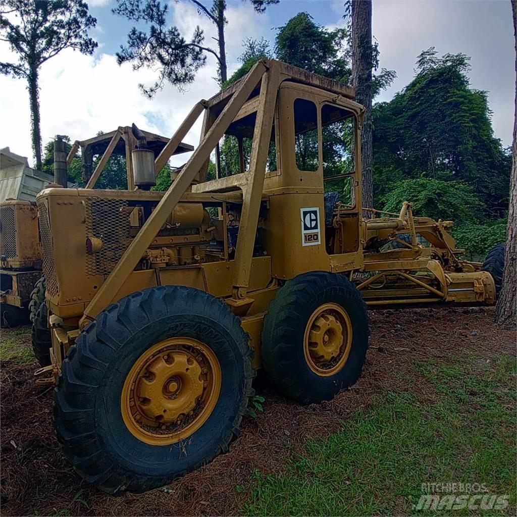 CAT 120 平地机/推土机