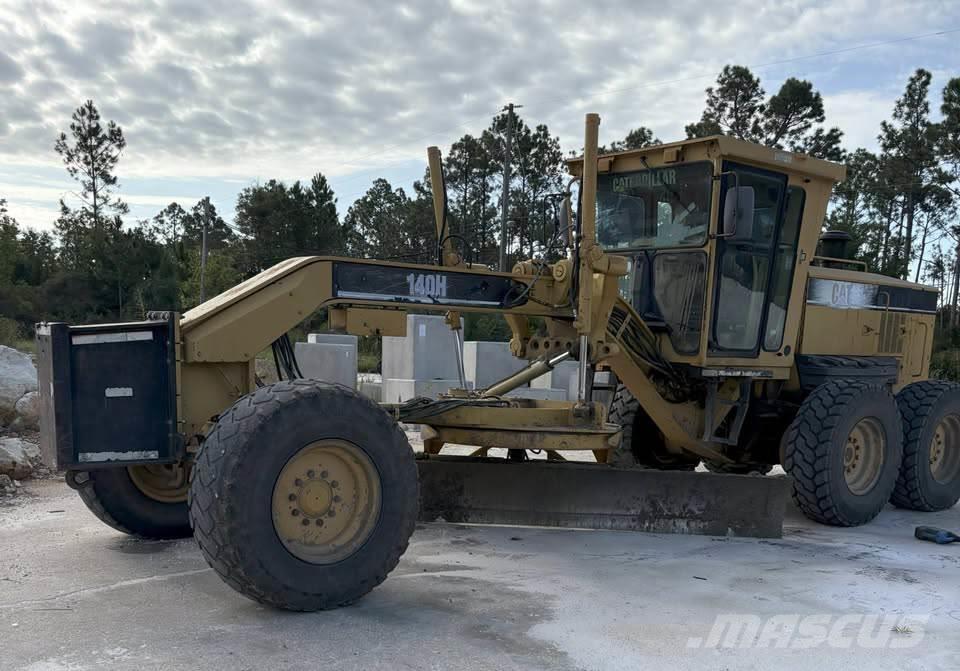 CAT 140H 平地机/推土机