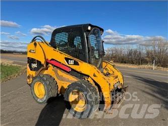 CAT 246C 滑移装载机