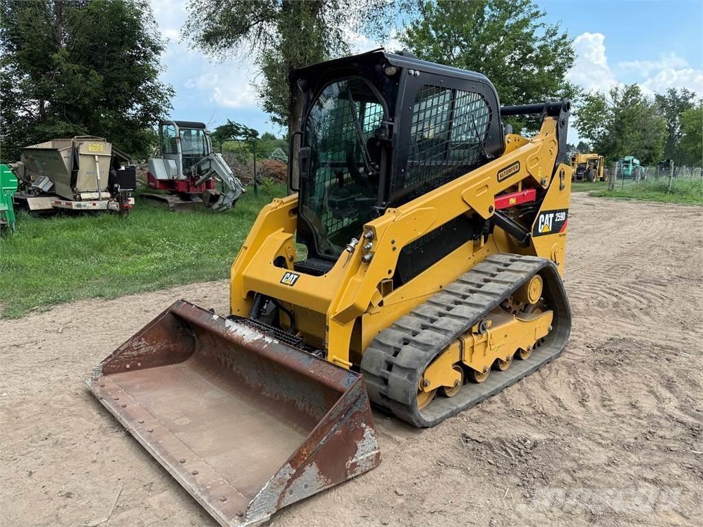 CAT 259D 滑移装载机