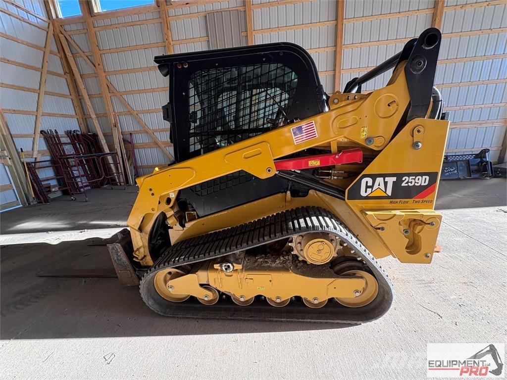 CAT 259D 滑移装载机