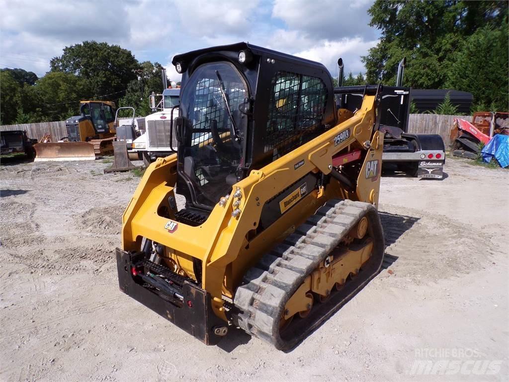 CAT 259D3 滑移装载机