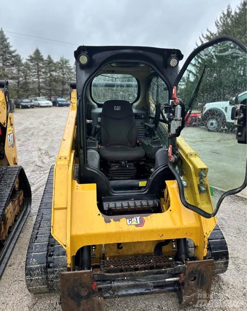 CAT 259D3 滑移装载机