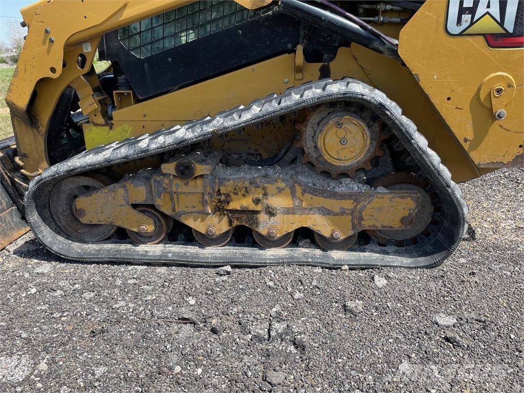 CAT 259D3 滑移装载机