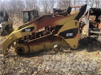 CAT 272C 滑移装载机