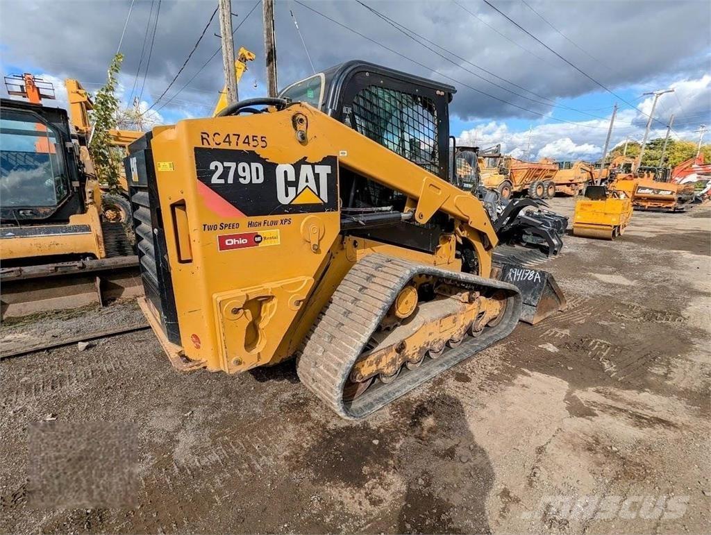 CAT 279D 滑移装载机