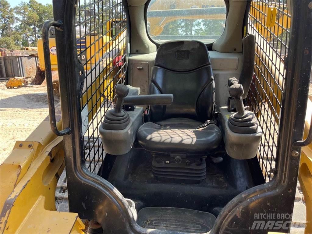 CAT 289D 滑移装载机