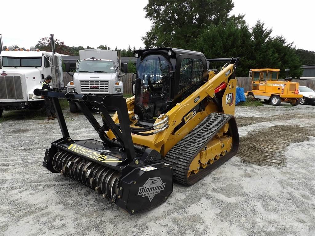 CAT 299D3 滑移装载机