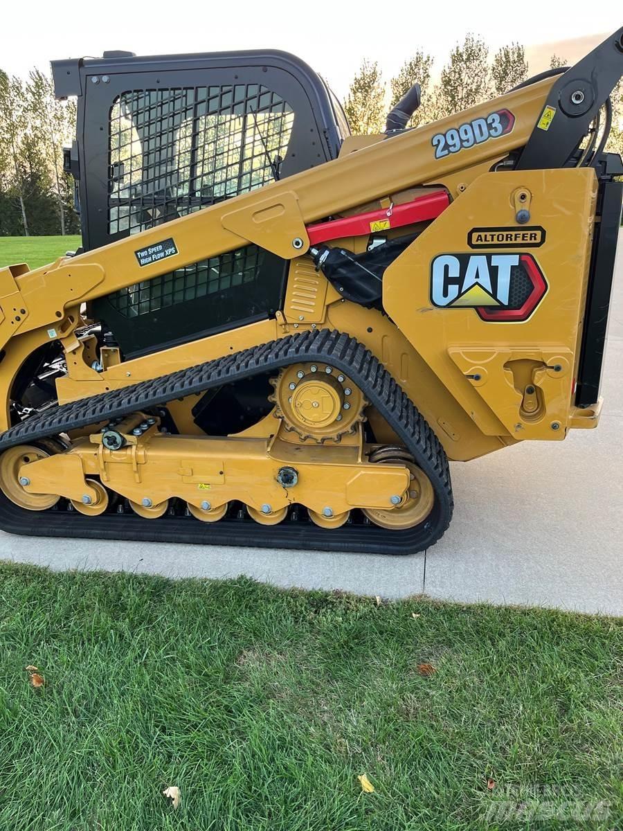 CAT 299D3 滑移装载机