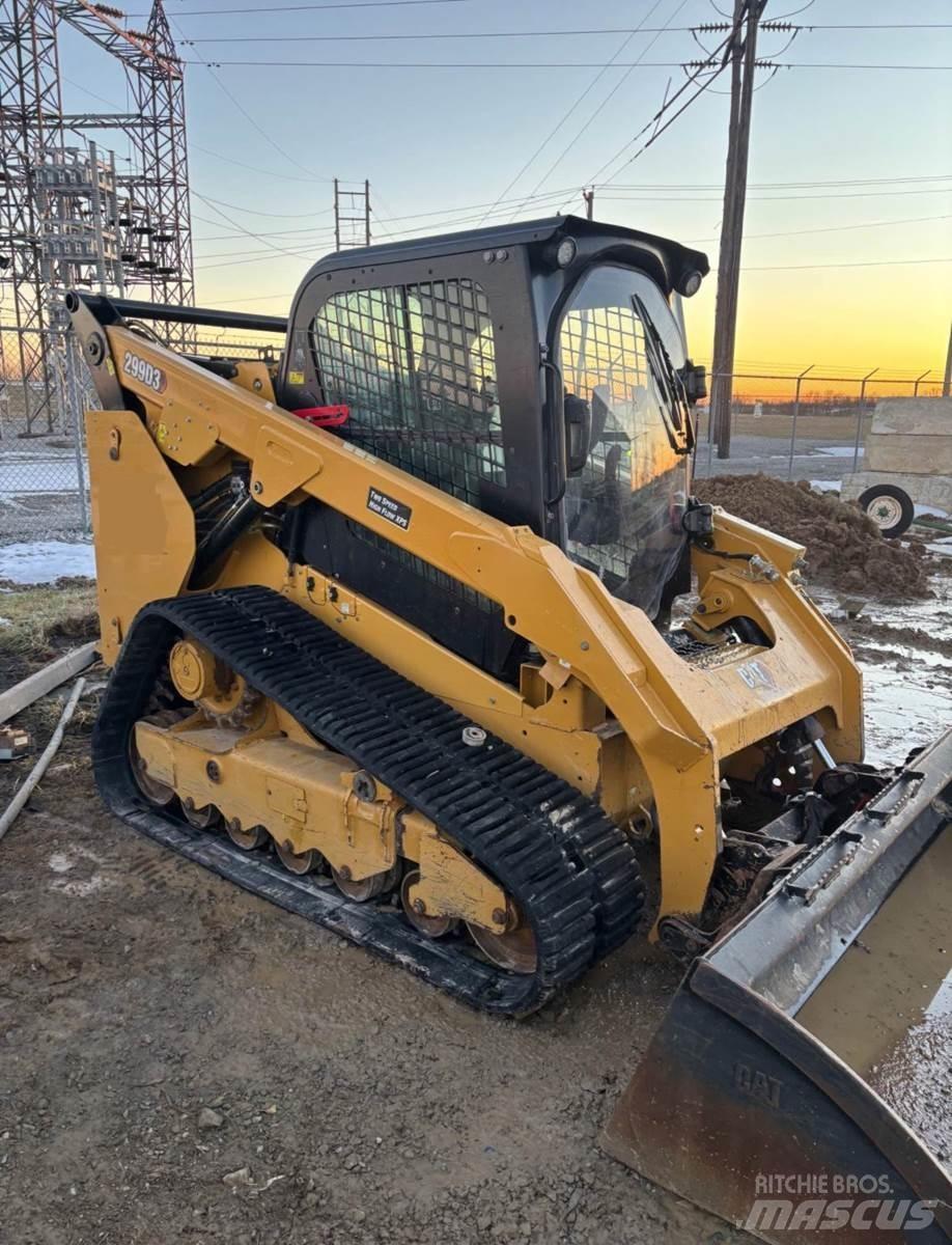CAT 299D3 滑移装载机