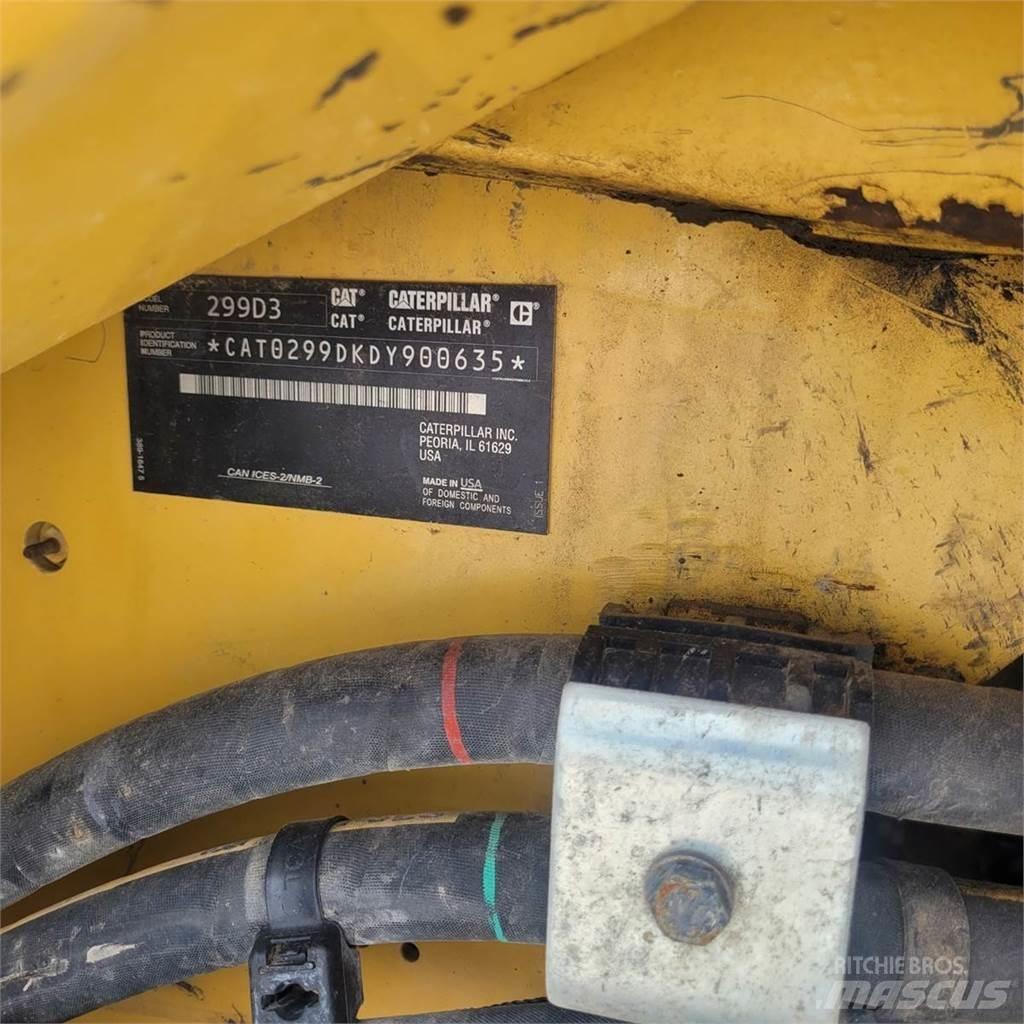 CAT 299D3 滑移装载机
