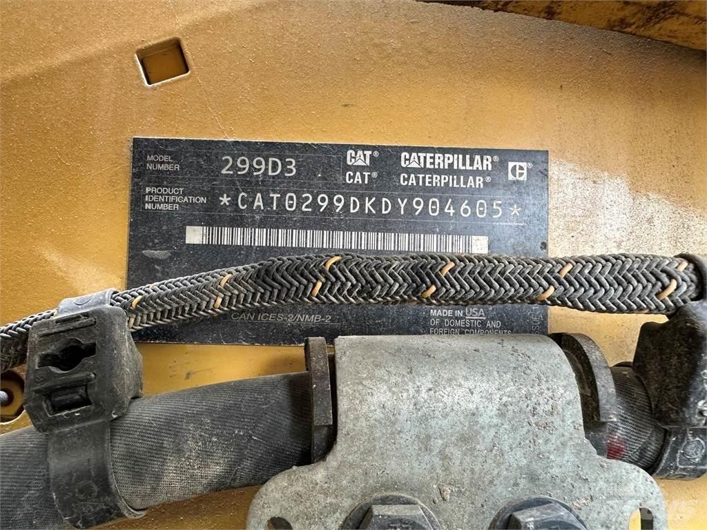 CAT 299D3 滑移装载机