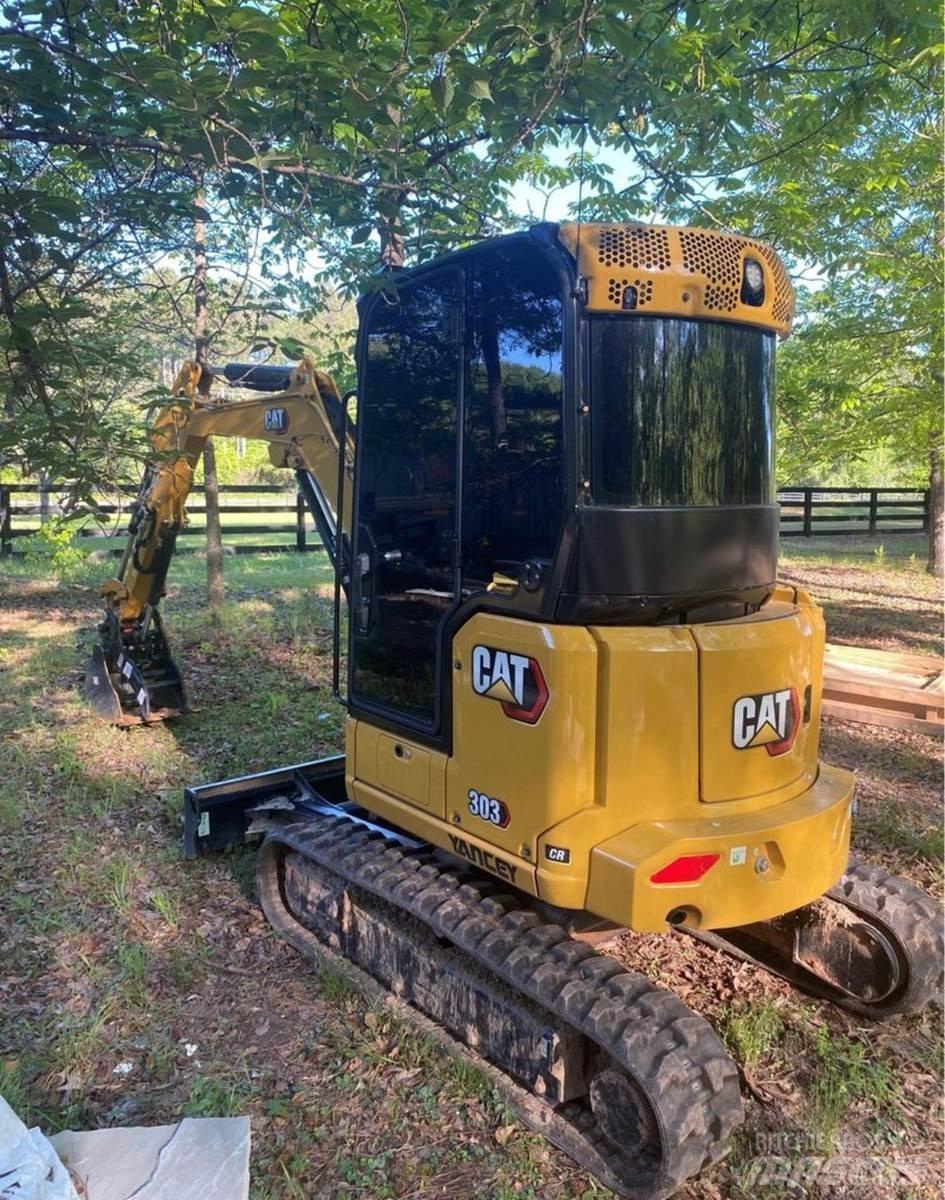 CAT 303CR 小型挖掘机