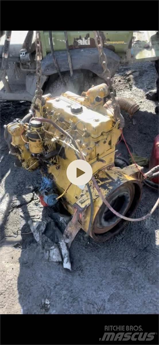 CAT 3054 发动机