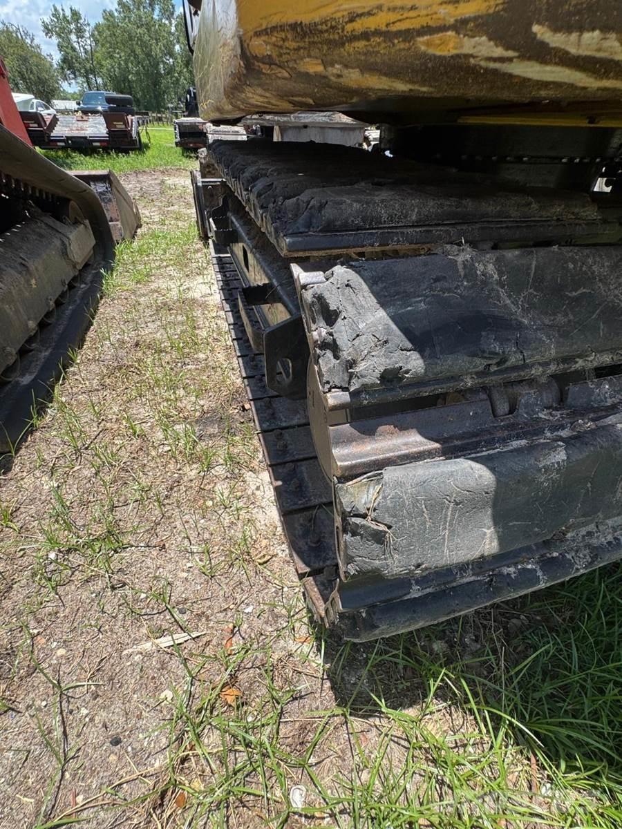 CAT 307.5 小型挖掘机
