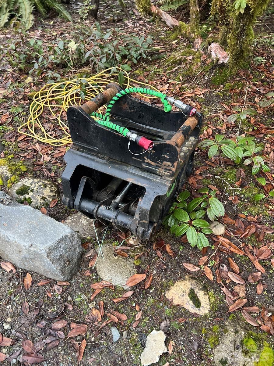 CAT 308 履带挖掘机