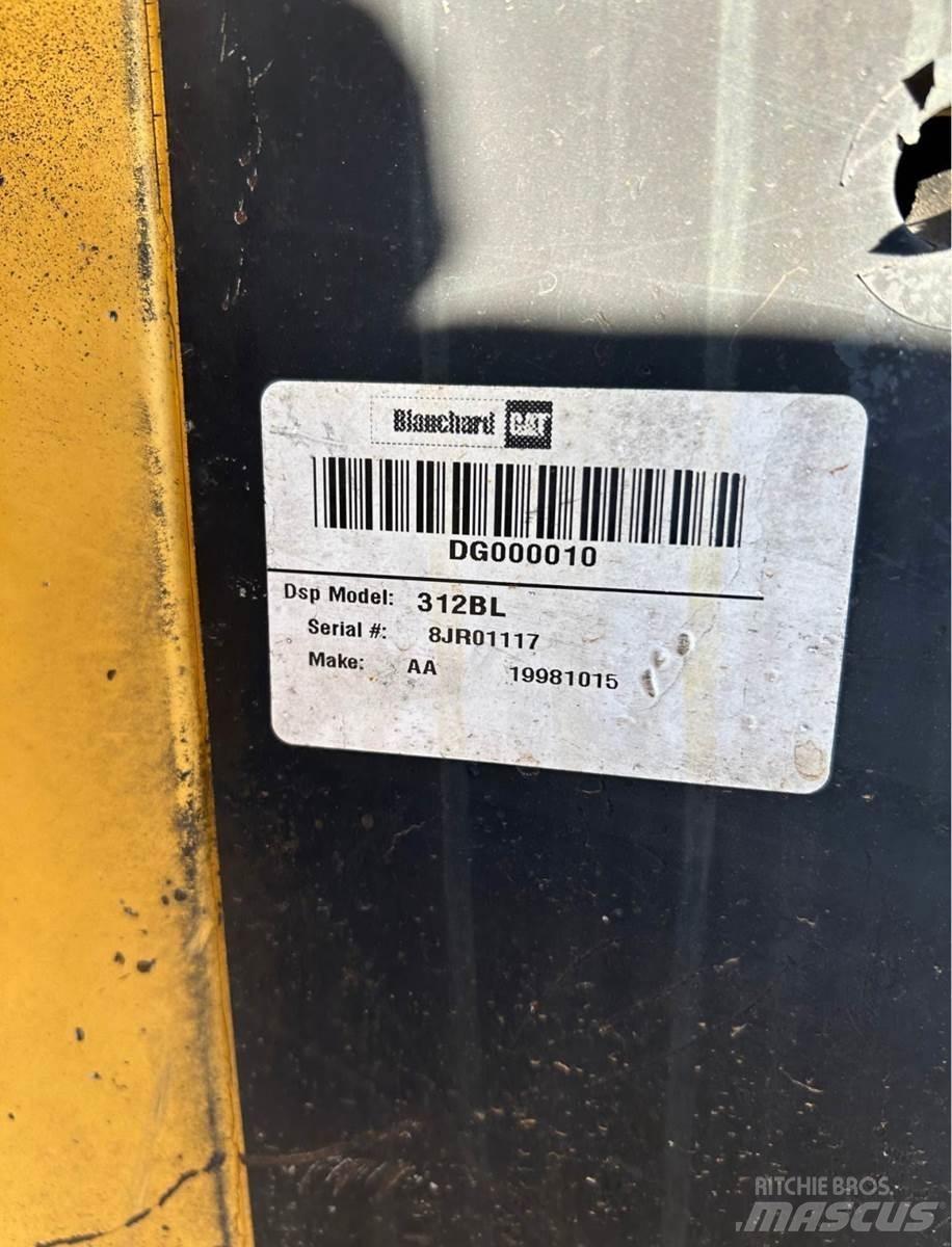 CAT 312BL 履带挖掘机
