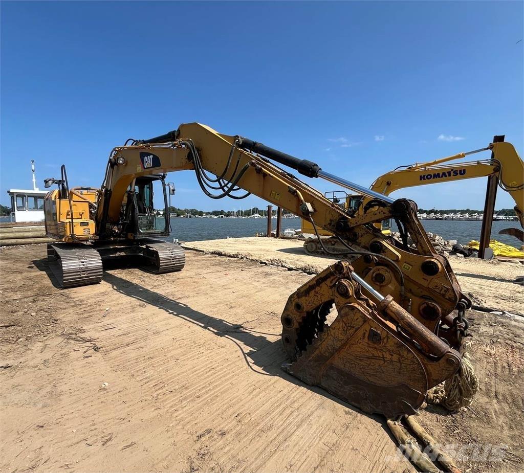 CAT 313FL 履带挖掘机