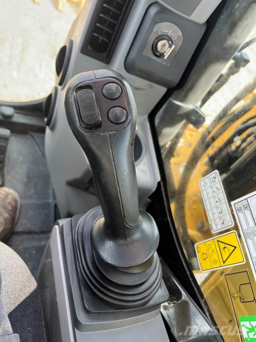 CAT 315FL 履带挖掘机