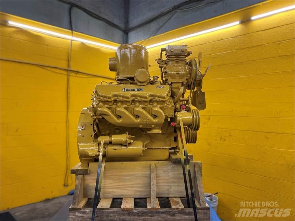 CAT 3208 发动机