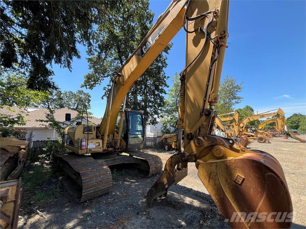 CAT 320CL 履带挖掘机