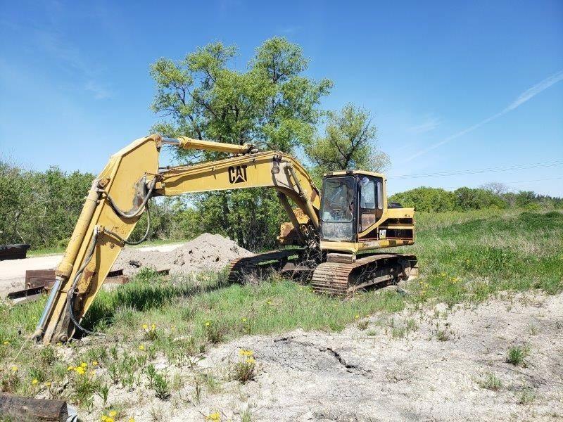 CAT 320L 履带挖掘机