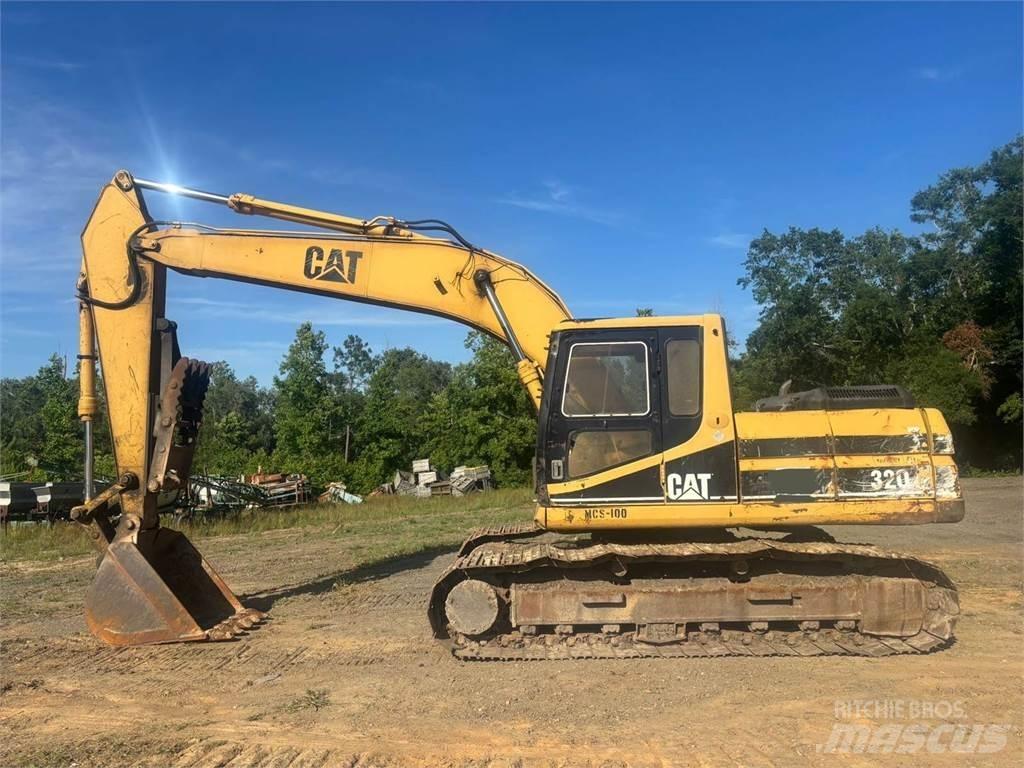 CAT 320L 履带挖掘机