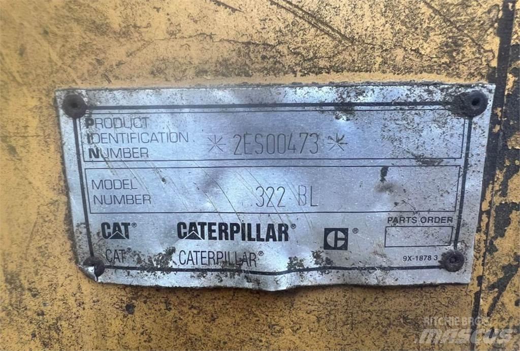 CAT 322BL 履带挖掘机
