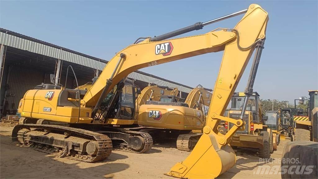 CAT 323D3 履带挖掘机