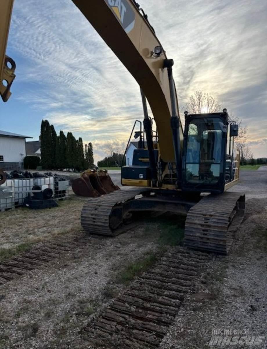 CAT 329EL 履带挖掘机