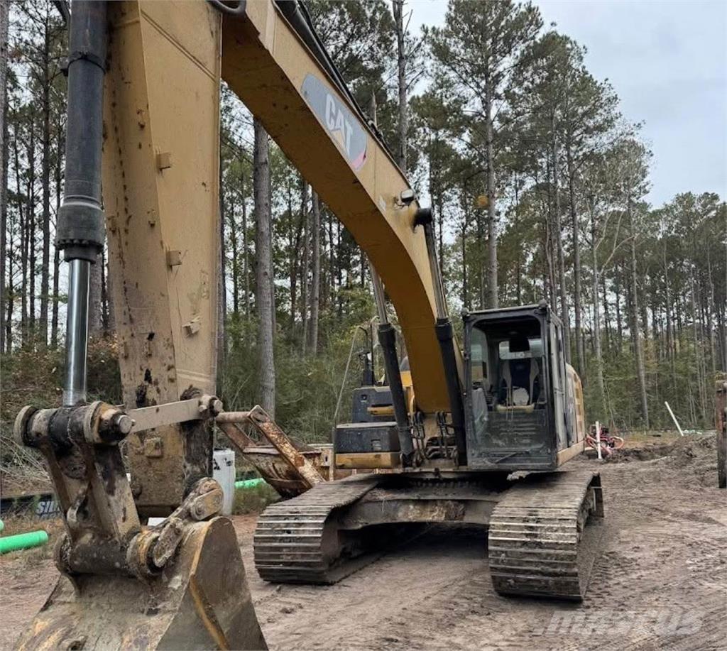 CAT 329EL 履带挖掘机