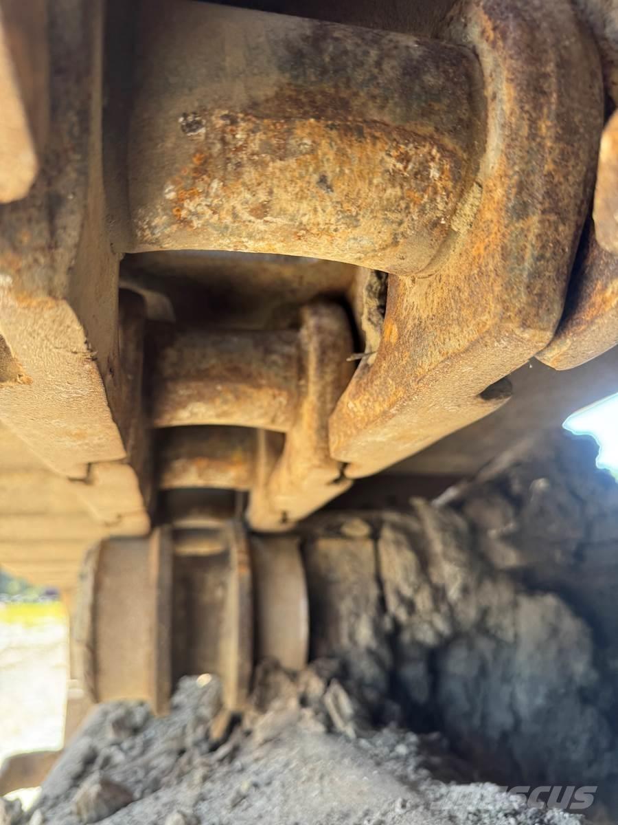 CAT 329EL 履带挖掘机