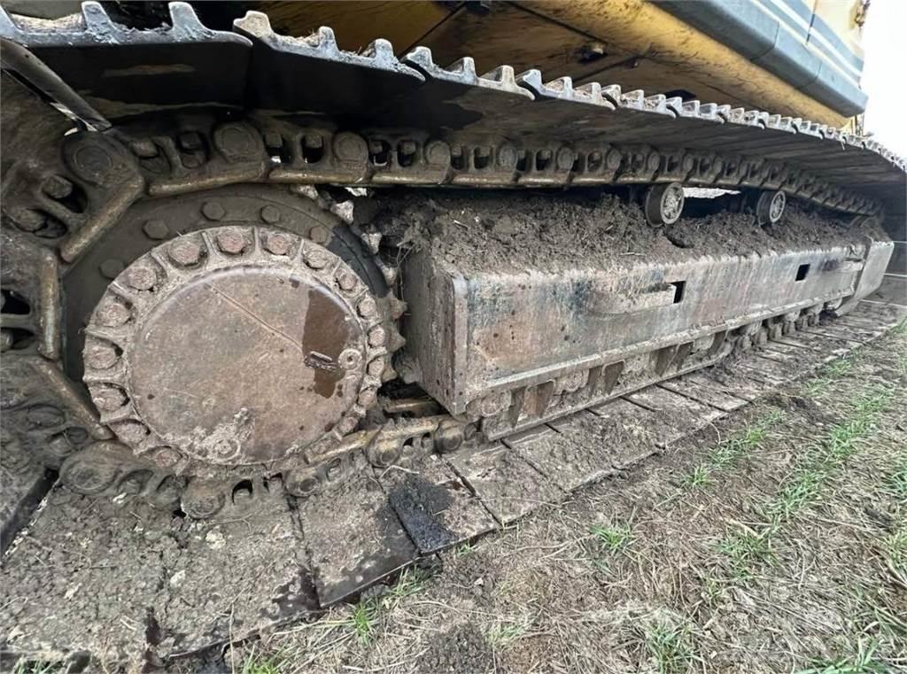 CAT 330BL 履带挖掘机