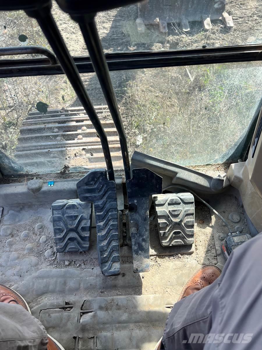 CAT 330CL 履带挖掘机