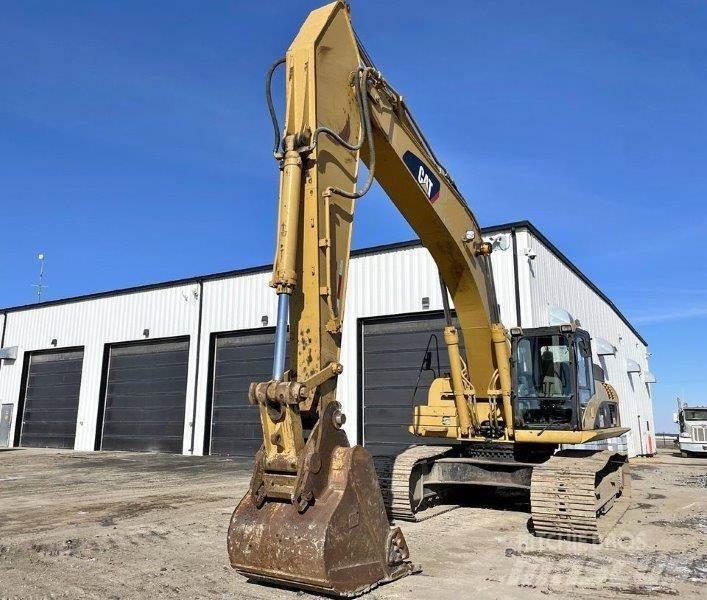CAT 330D 履带挖掘机