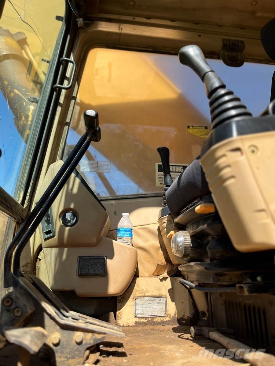 CAT 330L 履带挖掘机