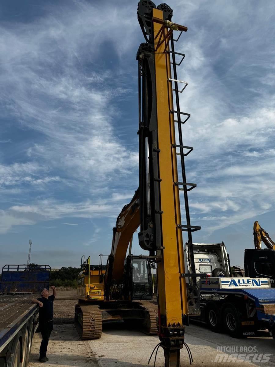 CAT 336FL 履带挖掘机
