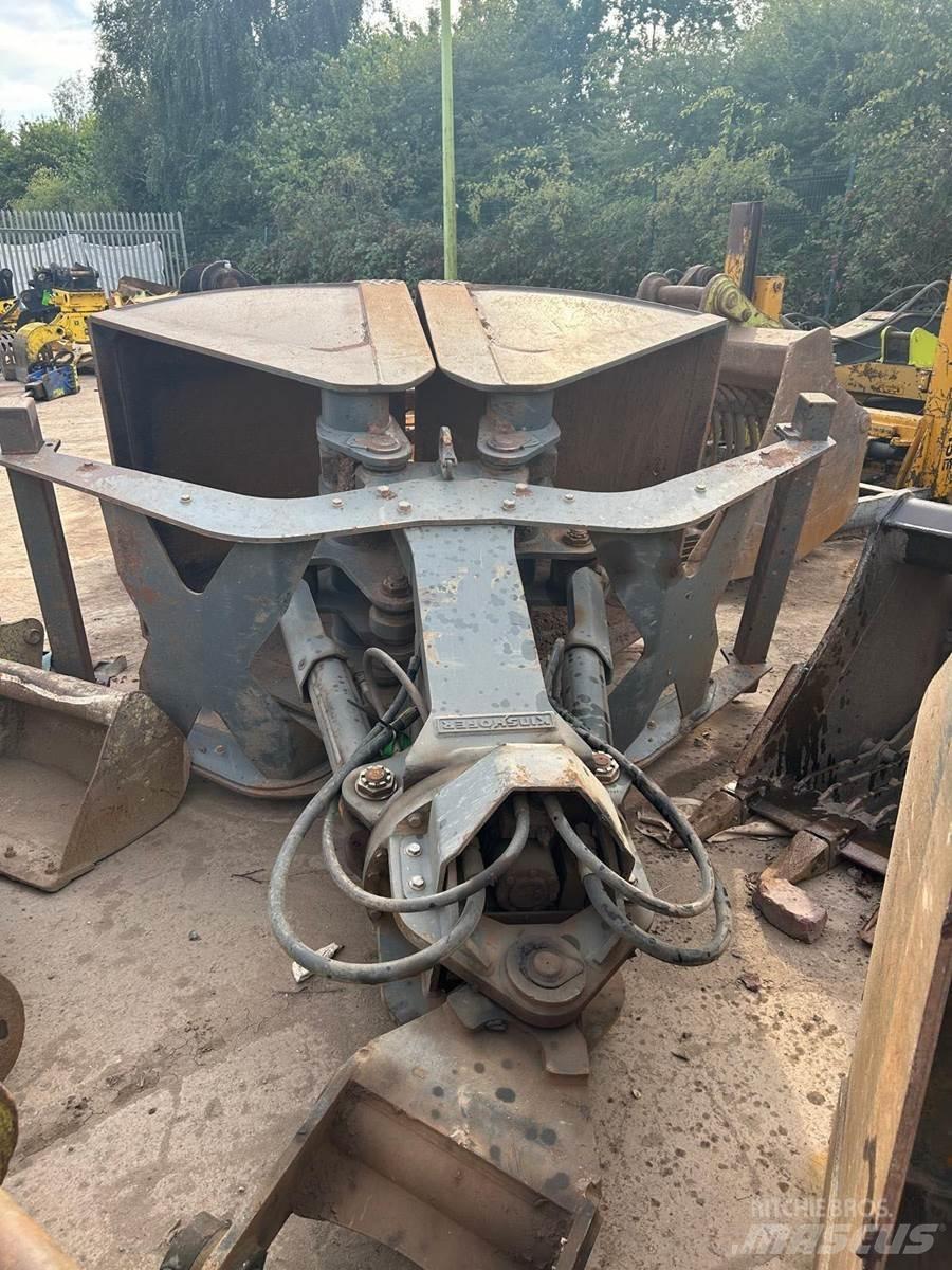 CAT 336FL 履带挖掘机