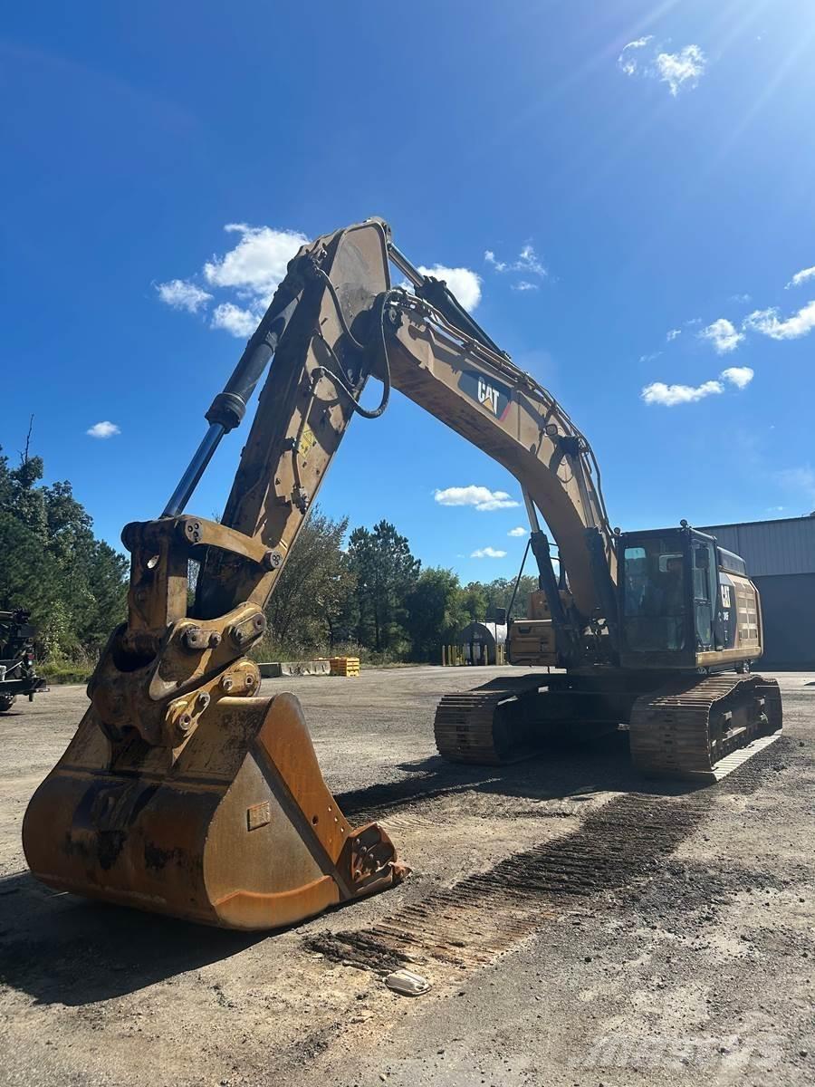 CAT 349FL 履带挖掘机