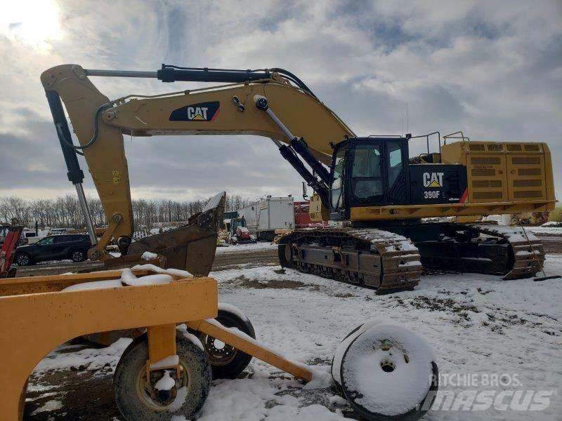 CAT 390FL 履带挖掘机