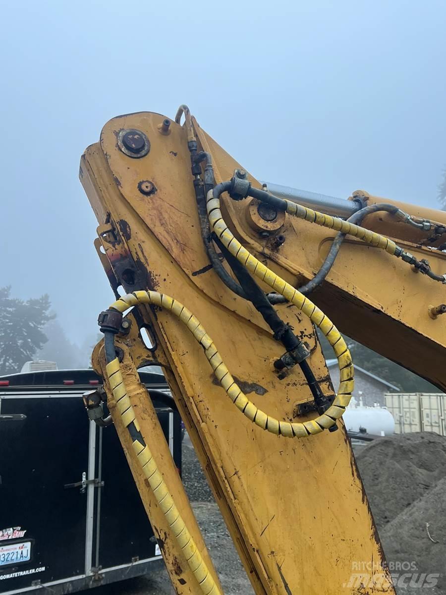 CAT 416 反铲装载机