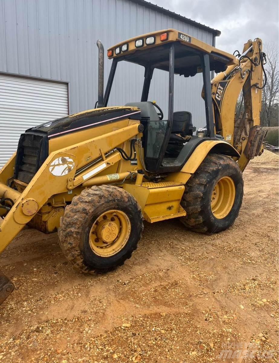 CAT 420D 反铲装载机