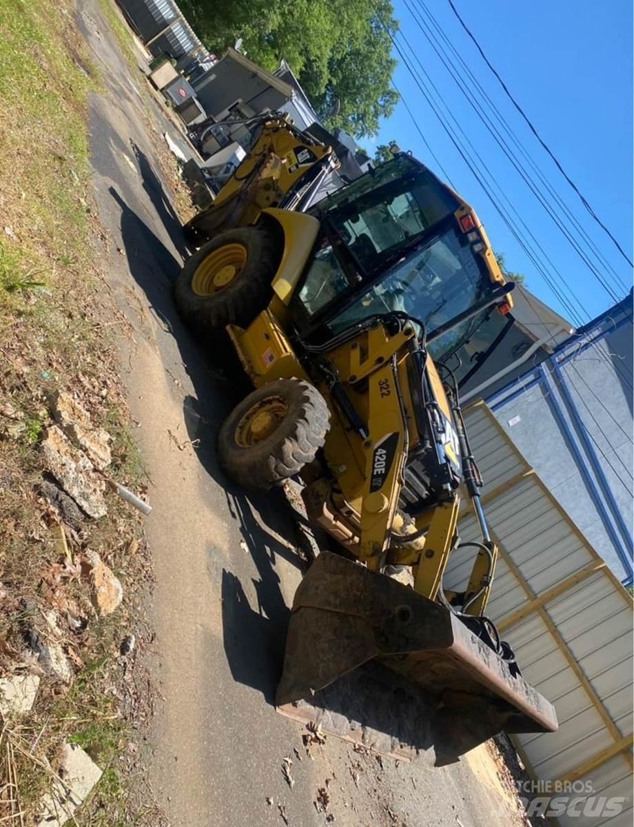 CAT 420E 反铲装载机