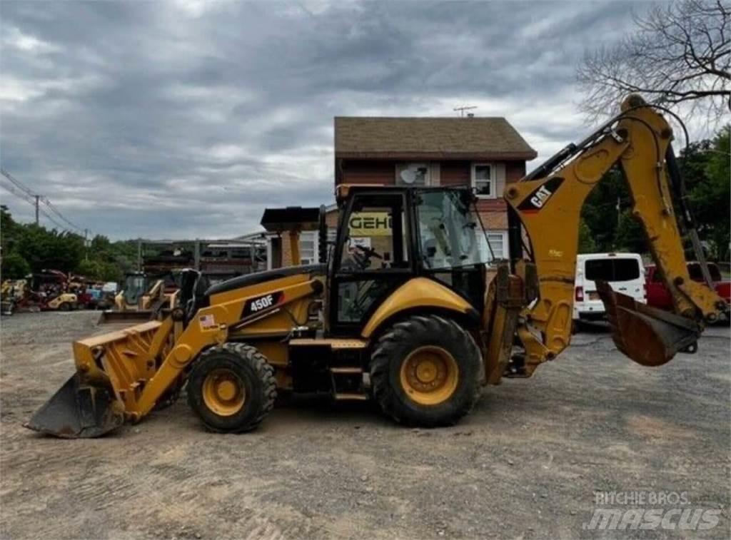 CAT 450F 反铲装载机