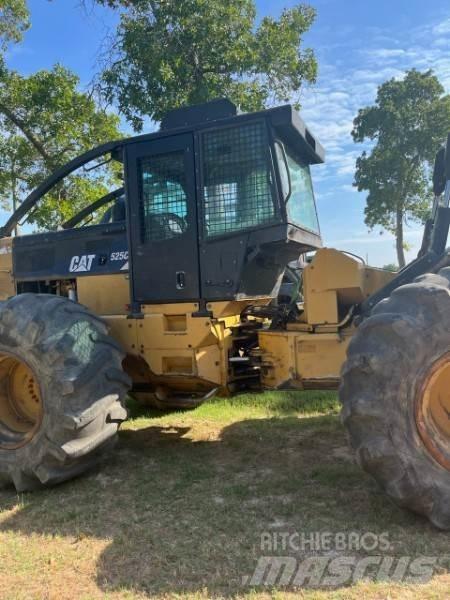 CAT 525C 粉碎机