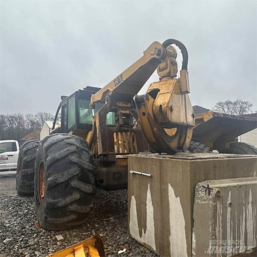 CAT 545 粉碎机