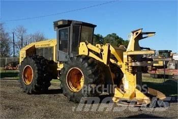 CAT 573 伐木机