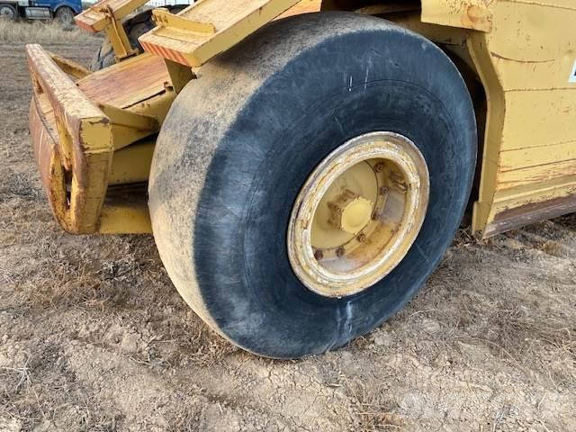 CAT 613B 铲运机