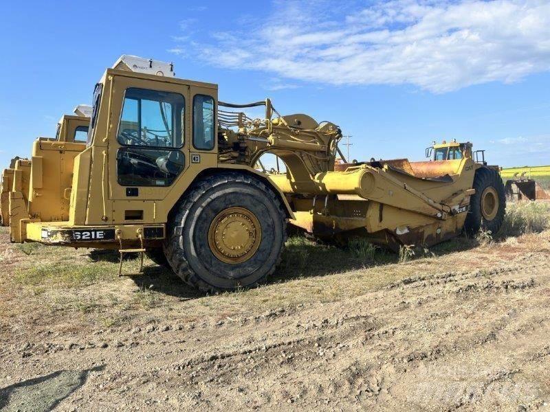 CAT 621E 铲运机